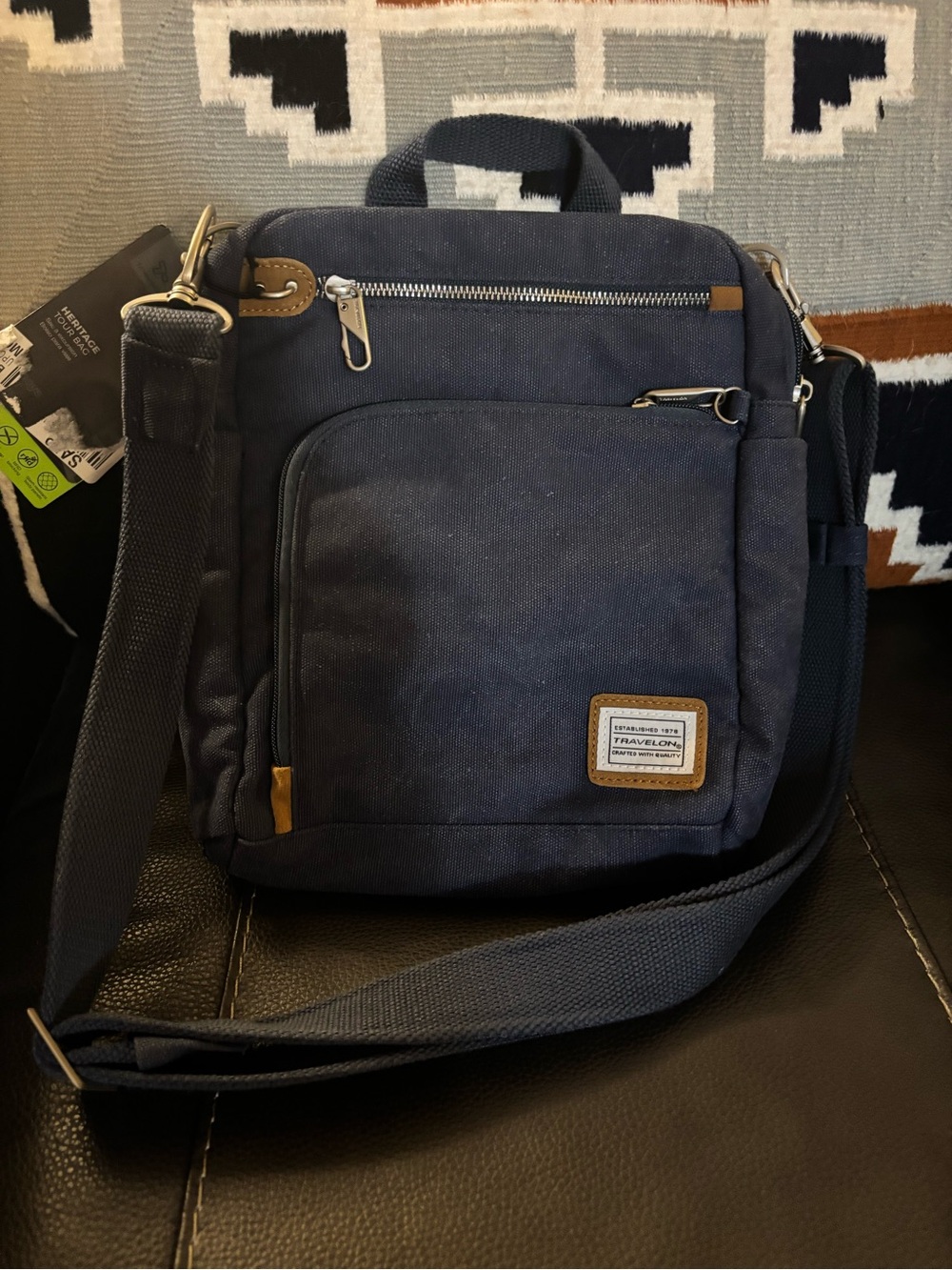 Travelon Heritage anti-theft Tour Bag
